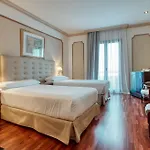 Hotel Roger De Lluria