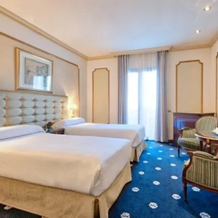 Hotel Roger De Llúria