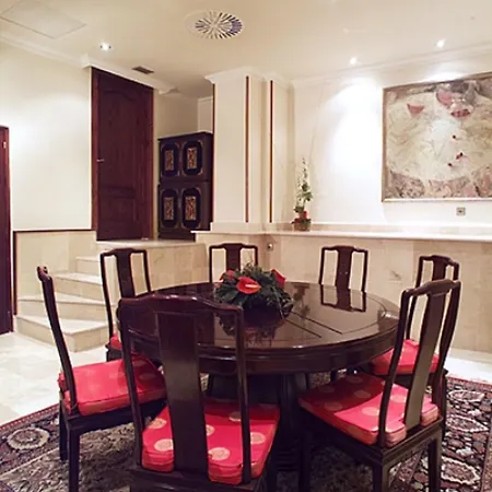 ロジャー デ ジュリア ホテル バルセロナ