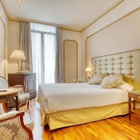 ロジャー デ ジュリア バルセロナ