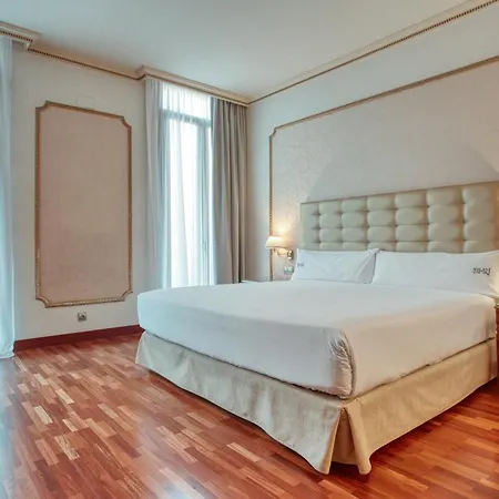 Hotel Roger De Lluria