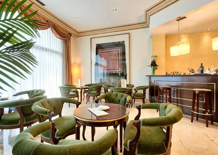 ホテル ロジャー デ ジュリア