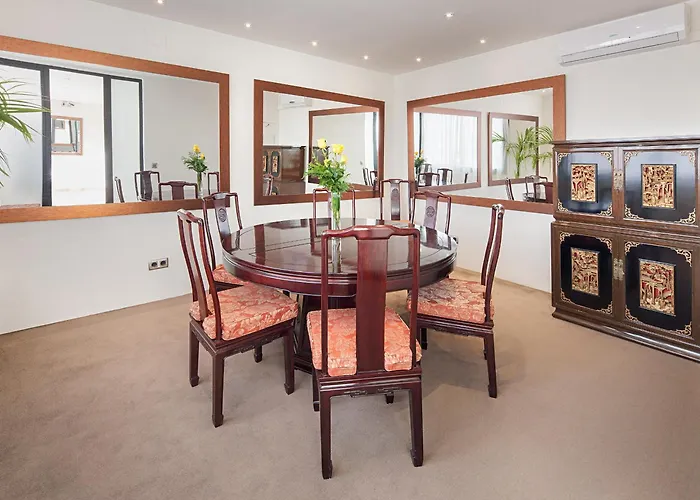 ホテル ロジャー デ ジュリア