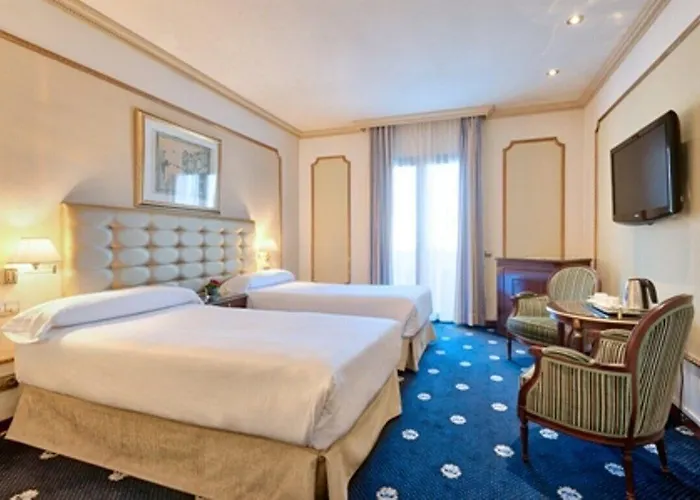 ホテル ロジャー デ ジュリア