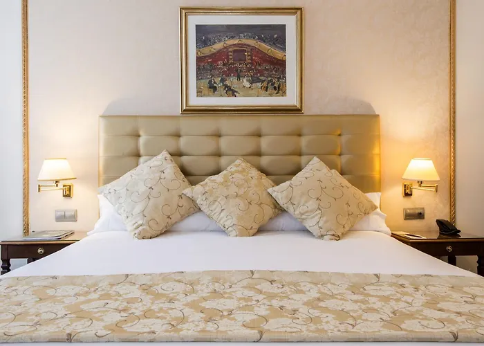 ロジャー デ ジュリア