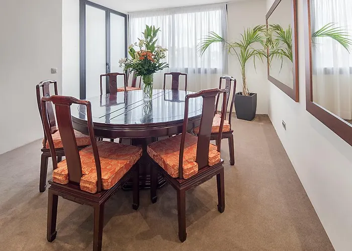 ロジャー デ ジュリア