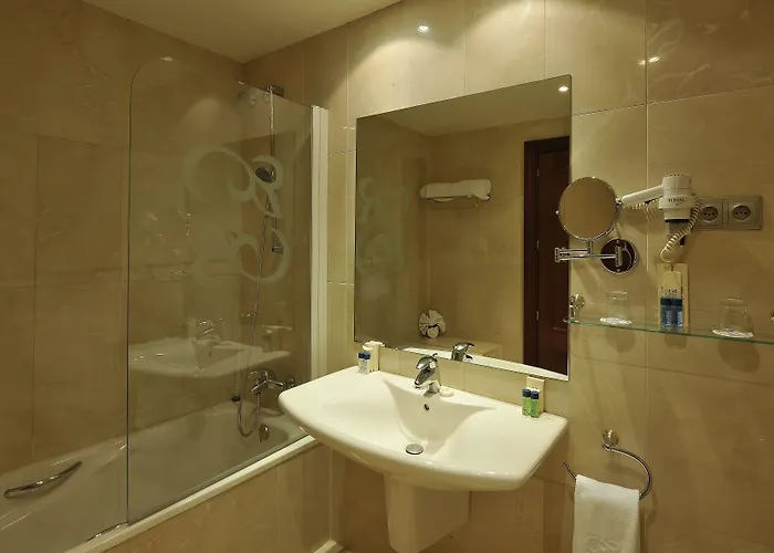 ホテル ロジャー デ ジュリア 4*