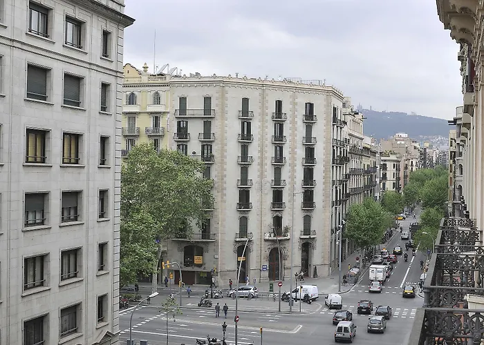 ロジャー デ ジュリア バルセロナ