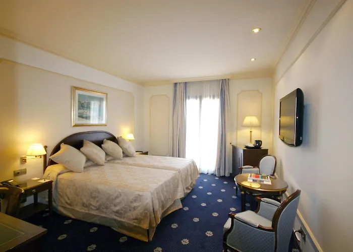 Roger De Lluria Hotell 4*