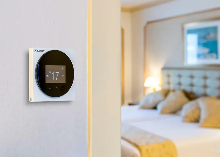 Roger De Lluria Hotell 4*