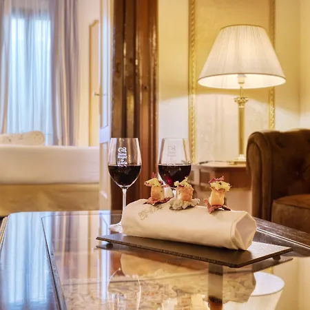 Roger De Lluria Hotel Barcellona
