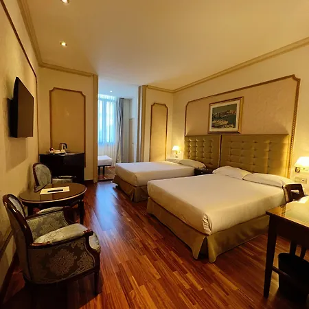 Roger De Lluria Hotel Barcellona