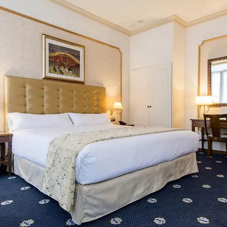 Roger De Lluria 4* Barcelona